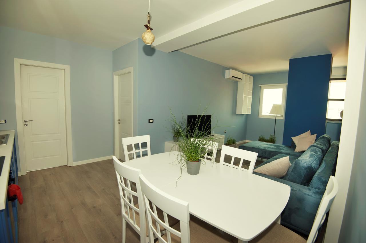Dion Apartment ティラナ エクステリア 写真